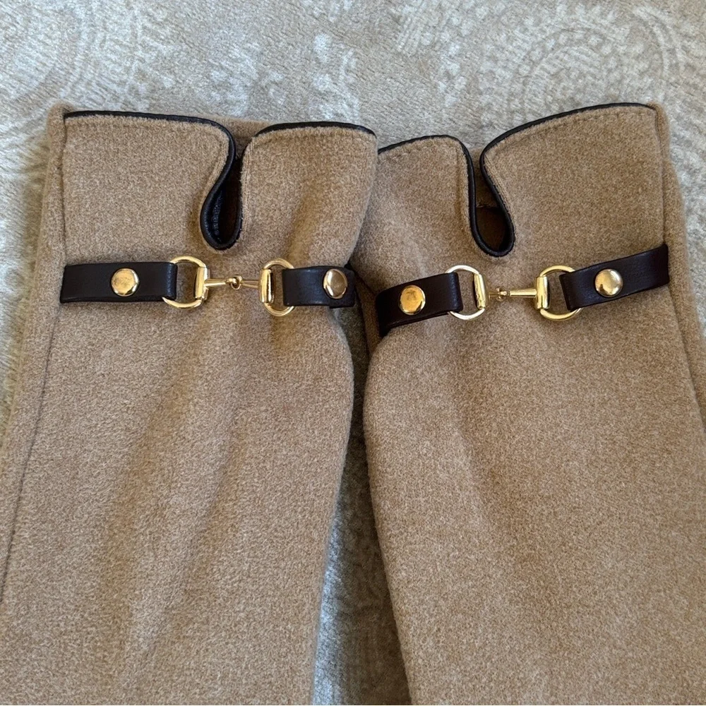 Elegant Tan Touchscreen Gloves w/ Brown & Gold Tone Horsebit Accent Winter